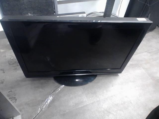 Dynex television 32 '' +remote