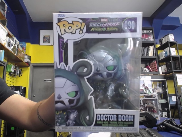 Doctor doom #990 mech strike