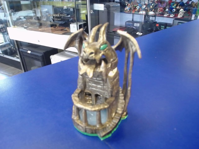 Skylanders: dragon's peak