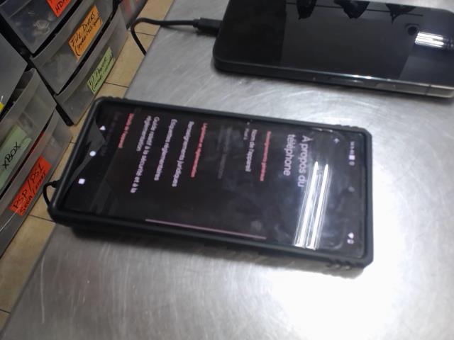 Google pixel 6 128gb + case