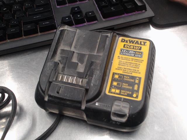 Chargeur 12/20v