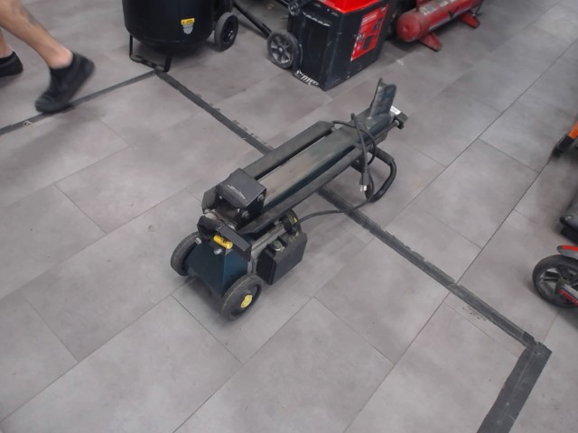 Log spliter lectrique