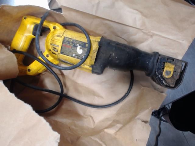Scie filaire dewalt