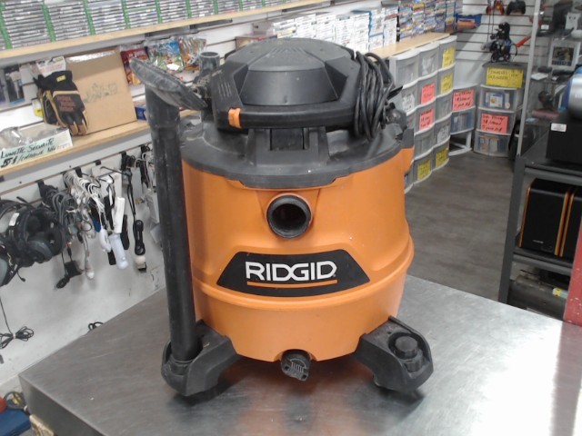 Shopvac elect(16gallons/6.5hp)+tuyau