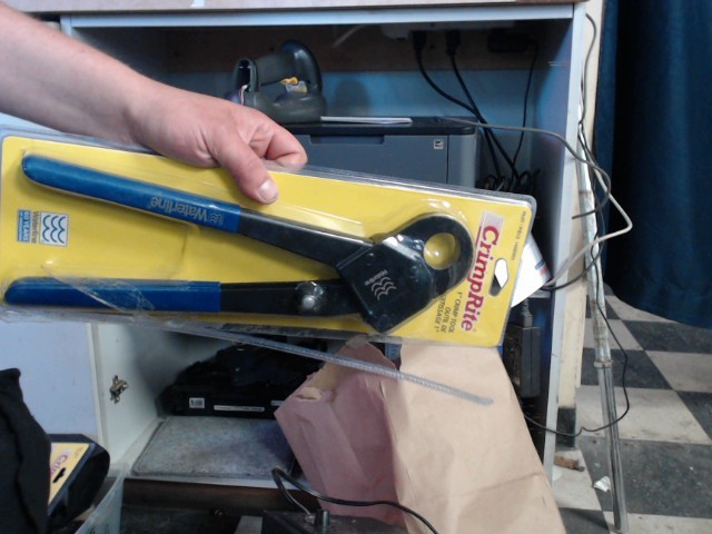 Pex crimp 1in