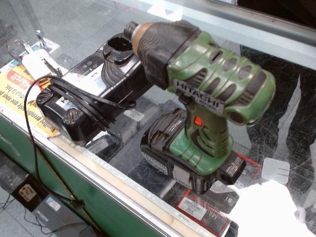 Drill impact hitachi avec batt + char