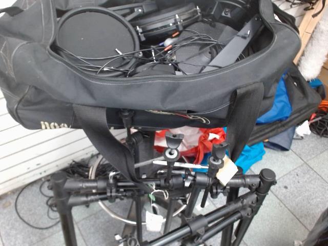 Drum electronique alesis nitro mesh