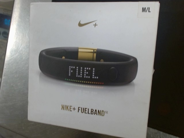 Lot de nike fuelvand+surface prox