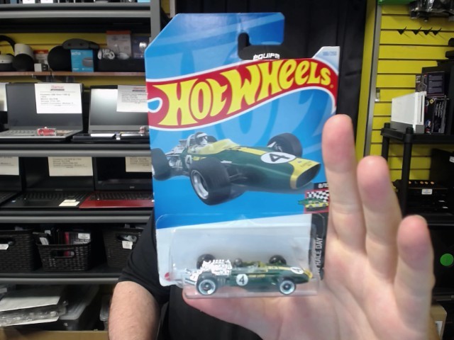 Hotwheels lotus type 49