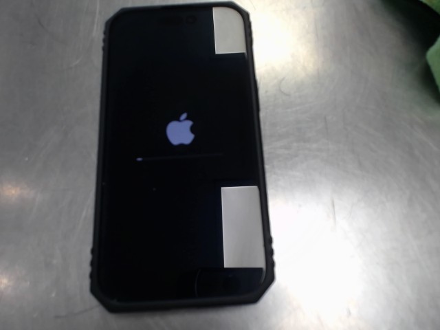Iphone 15 128gb dans case