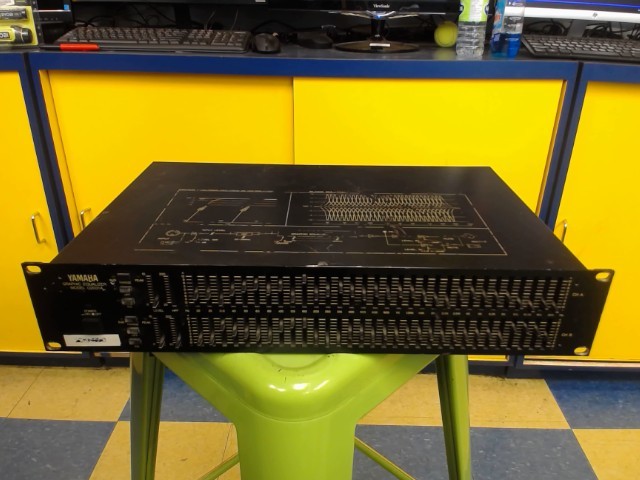 Yamaha graphic equalizer