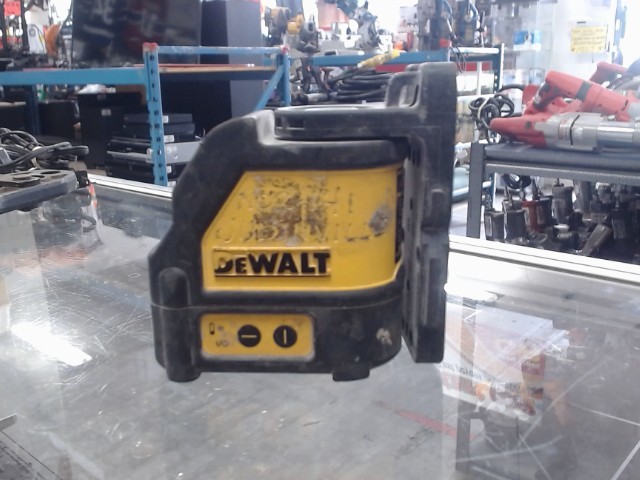 Laser dewalt a batterie+acc