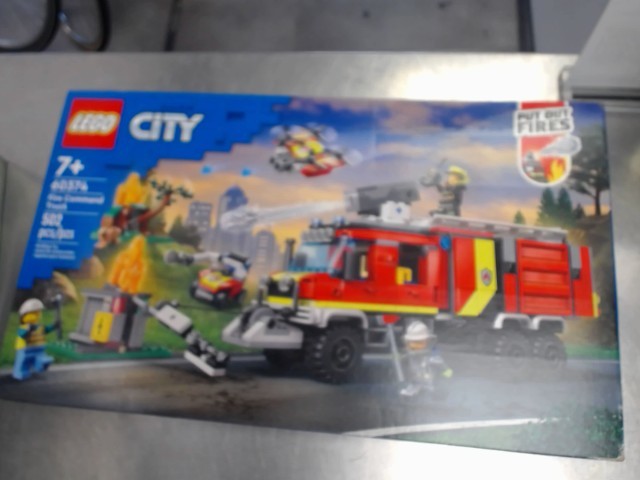 Lego fire command truck