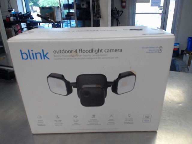 Outdoor 4 floodlight camera