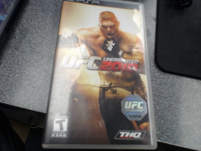 Jeux psp ufc2010