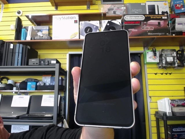 Telephone cellulaire 128go