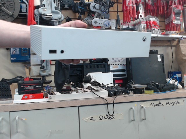 Console de jeux