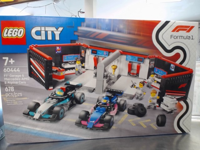 Lego formula 1 garage