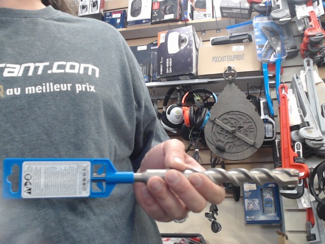 Drill bit