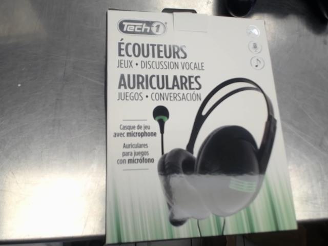 Gaming headphones in box