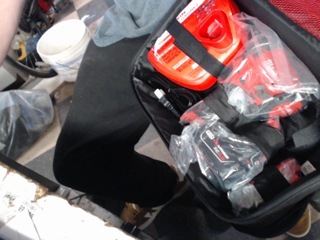 M12 fuel stubby 1/2 impact kit