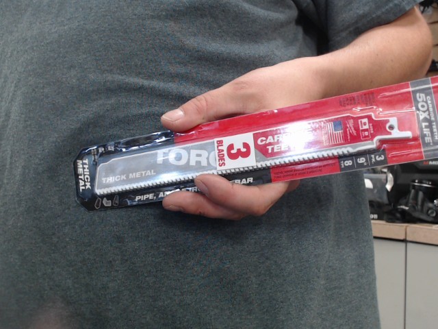 Blade 9in pipe/iron