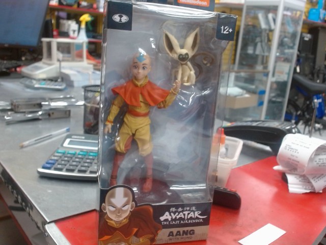 Figurine