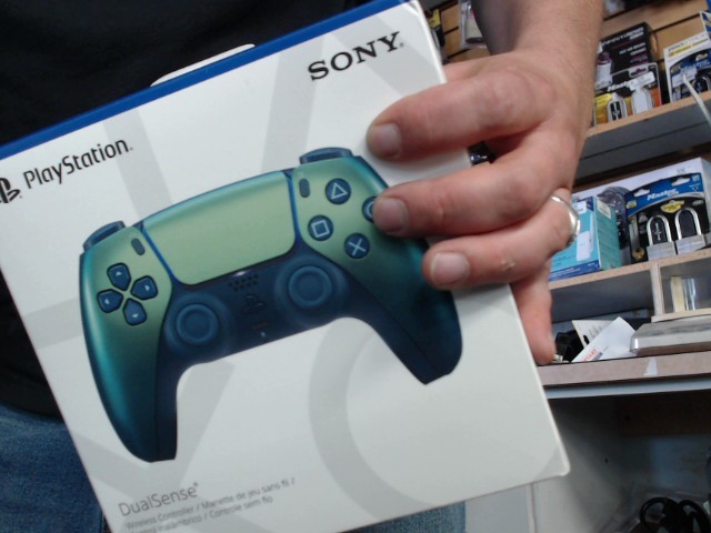 Manette de ps5 verte metallique