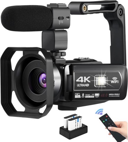 Handheld camcorder