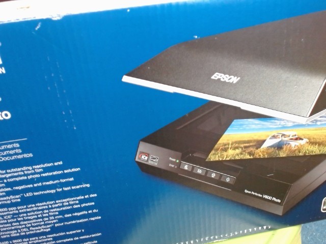 Epson perfection v600 photo scanner