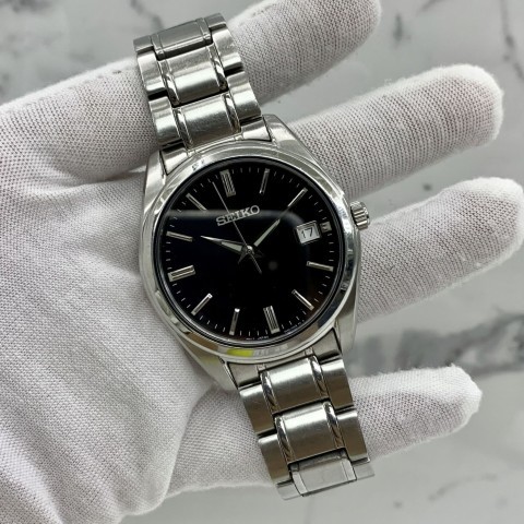 Quartz seiko watch