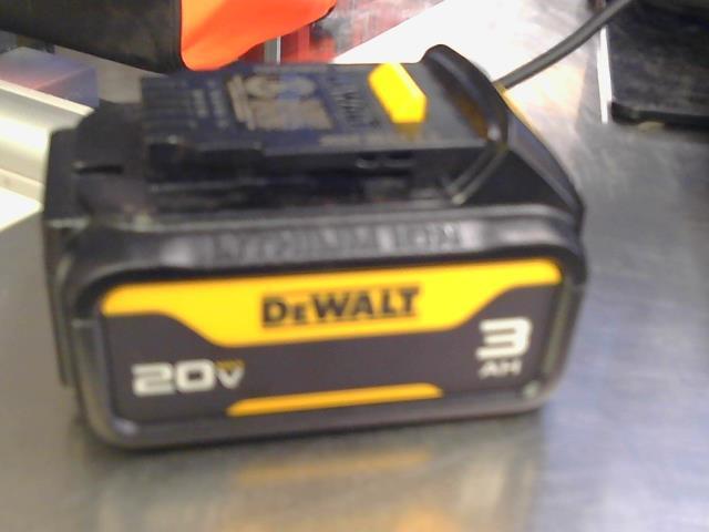 Batterie dewalt 3ah new