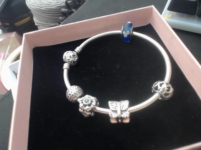 Bracelet pandora
