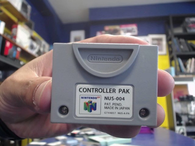 Controller pak