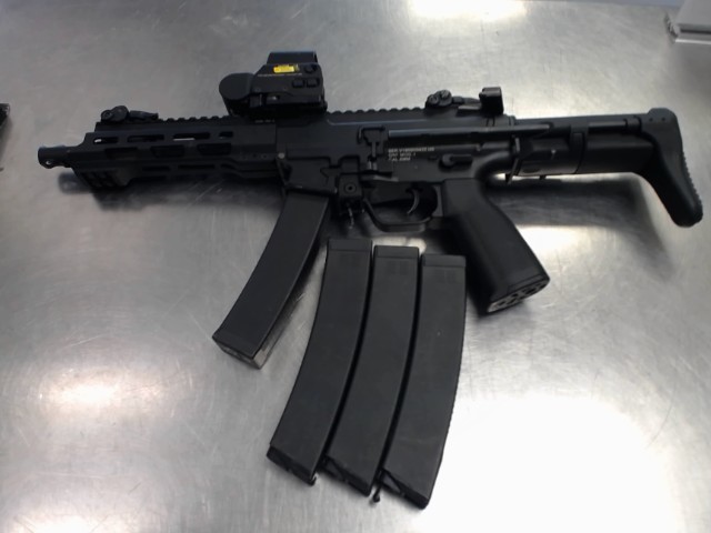 Airsoft aeg rifle kwa tml-6 avec 4 mag