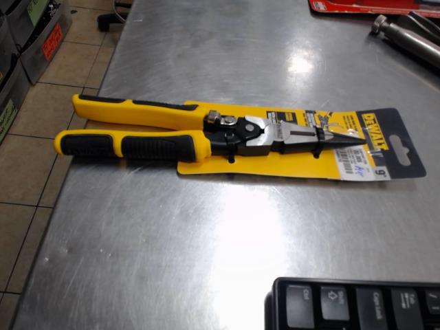 Pince a bec long dewalt