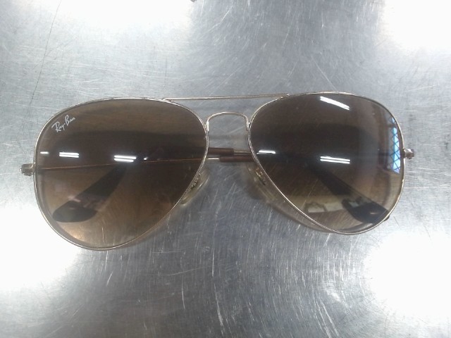 Lunette de soleil rayban aviator