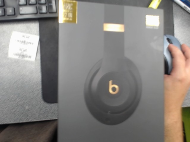 Beats studio 3 gold skyline collection