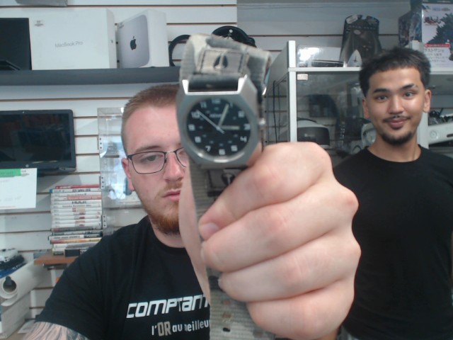 Montre nixon acheter ici