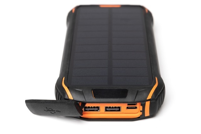 Metal badge g26 solar battery pack