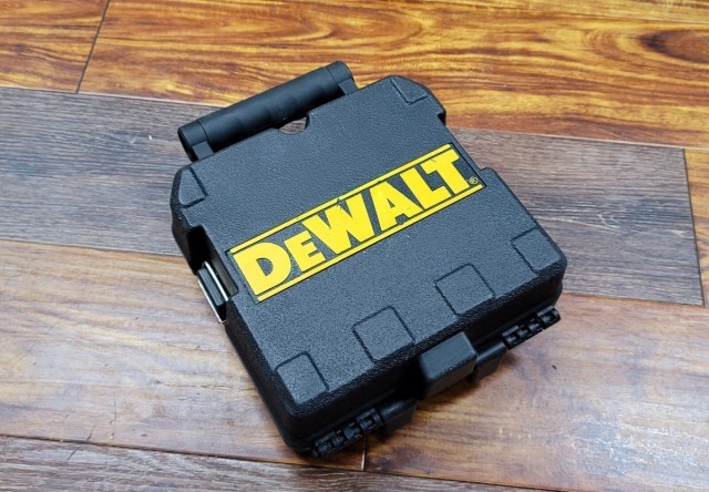 Laser chalkline + case