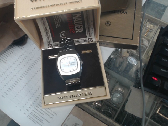 Montre auto