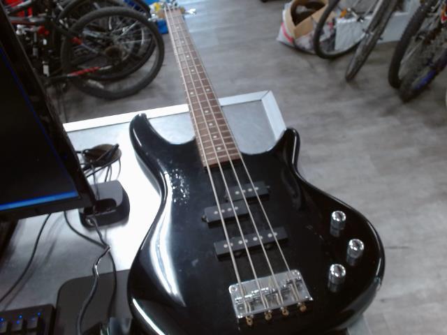 Base guitare noir 4corde