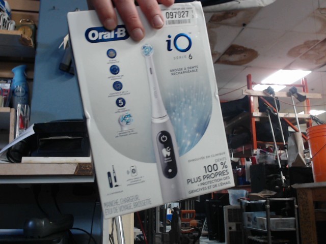 Electric toothbrush