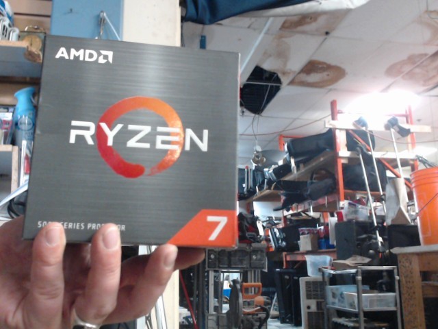 Amd ryzen 7 5800x 8core 16t 4.7ghz
