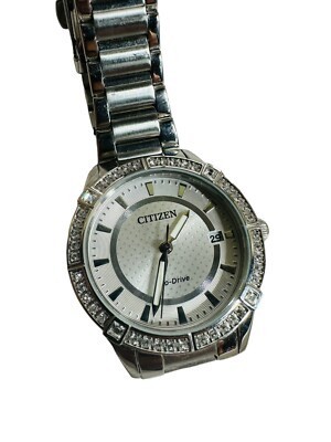 Montre eco-drive femme