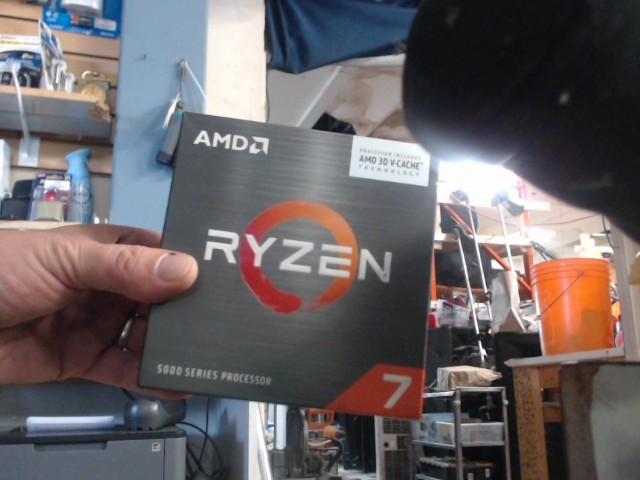 Processor+3d v-cache