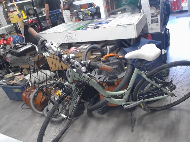 Velo de3 promenade femme vert trek wsd