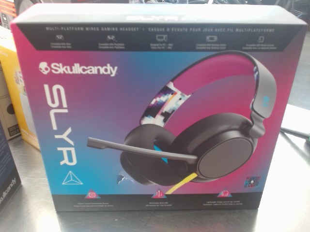 Casque ecouteur filaire skullcandy slyr