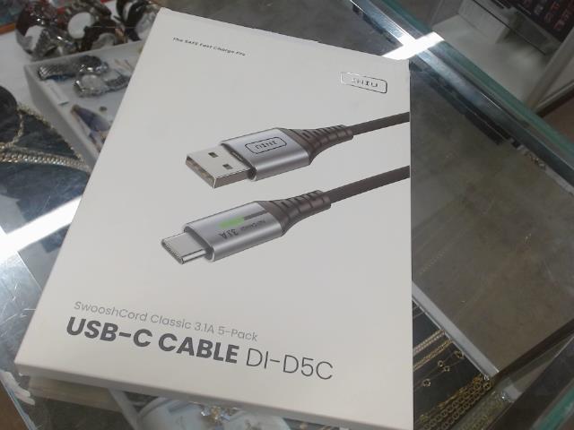 Lot de 4 chargeur usb c brand new % pack